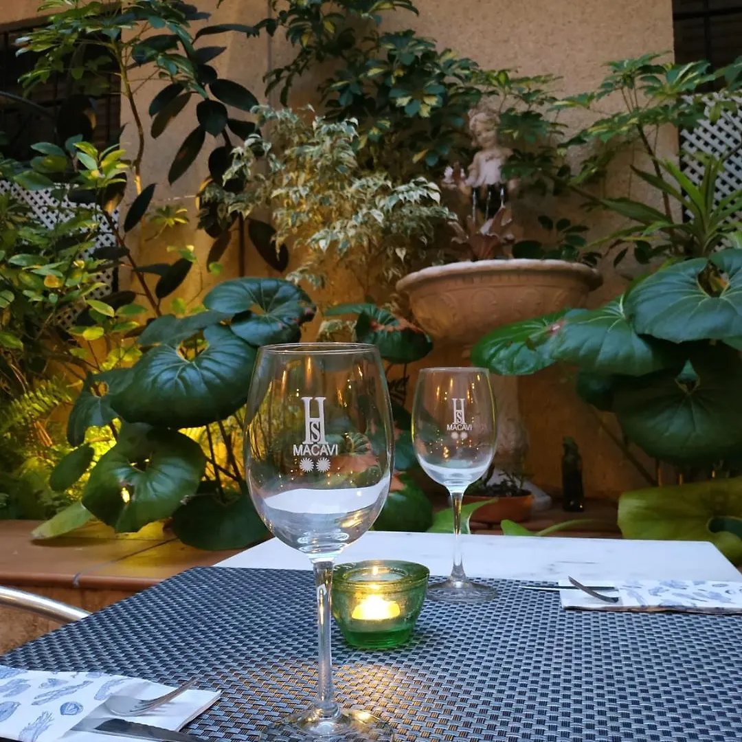 ** Affittacamere Hotel Macavi Rota Spagna