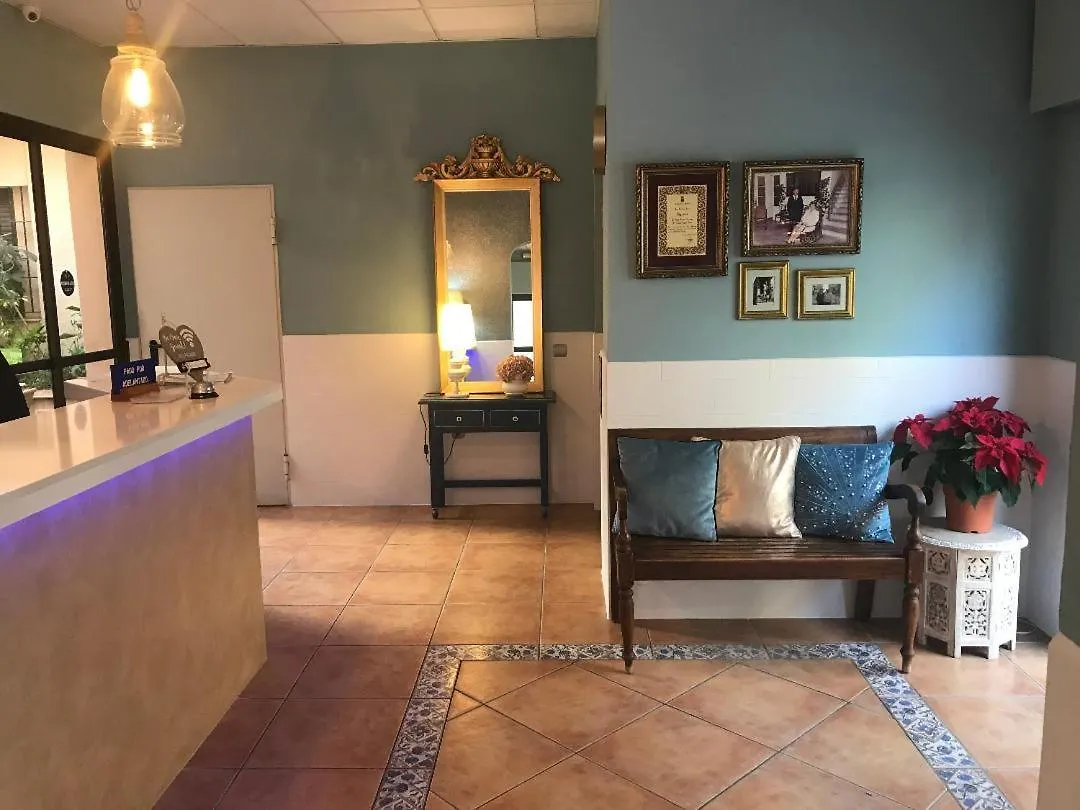 Affittacamere Hotel Macavi Rota