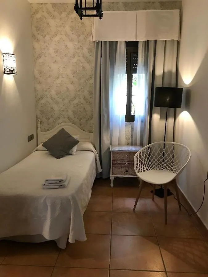 Affittacamere Hotel Macavi Rota