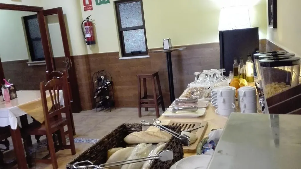 Affittacamere Hotel Macavi Rota