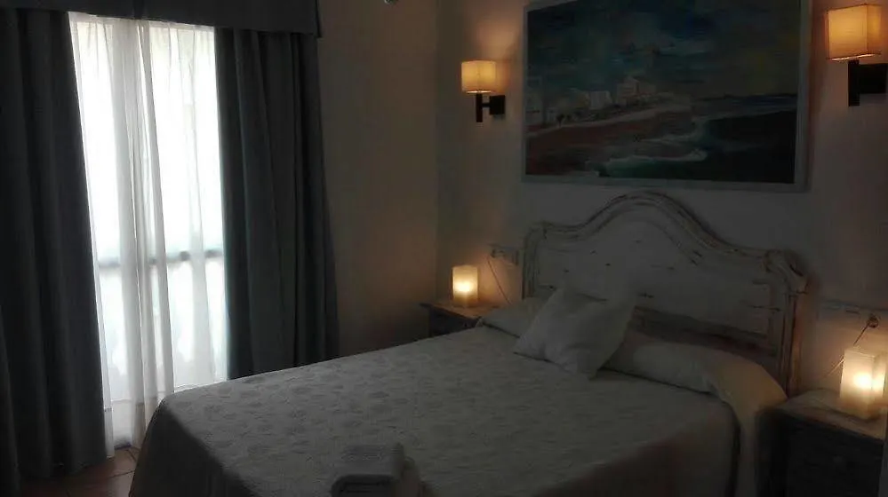 Hotel Hostal Boutique Macavi Rota