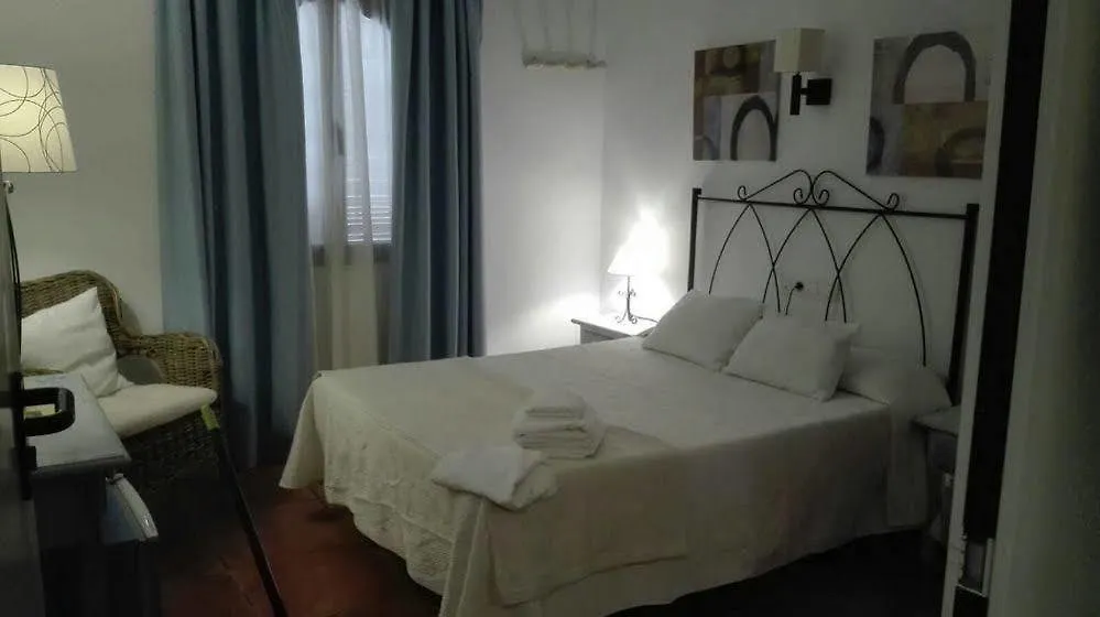 Hotel Hostal Boutique Macavi Rota