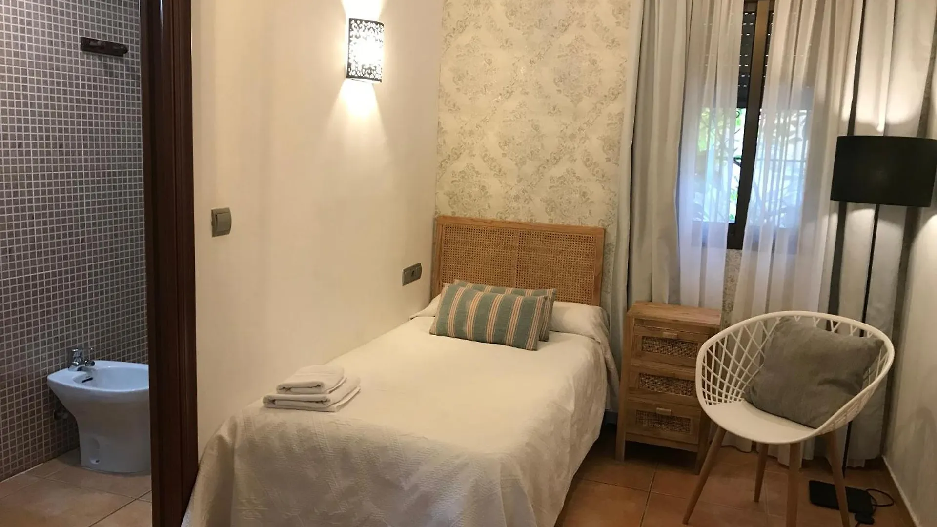** Pensionat Hotel Macavi Rota Spanien
